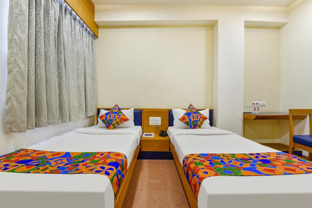 Fabhotel Prime Grand Unity, Changodar Αχμπανταμπάντ Εξωτερικό φωτογραφία